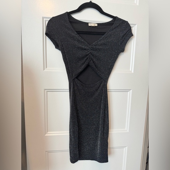 See You Monday Black Glitter Front Cut Out
Dress Size Small - Picture 1 of 7